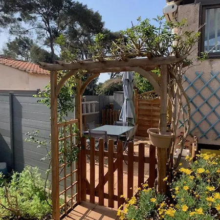 Vacances Au Soleil A 200 M De La Mer Apartment *